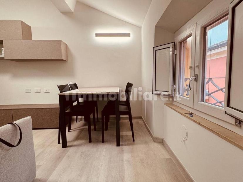 Mansarda ottimo stato, 35 m², Centro Storico, Modena — foto 3 di 18