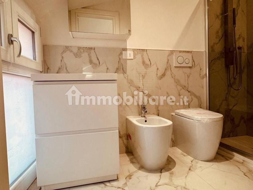 Mansarda ottimo stato, 35 m², Centro Storico, Modena — foto 10 di 18