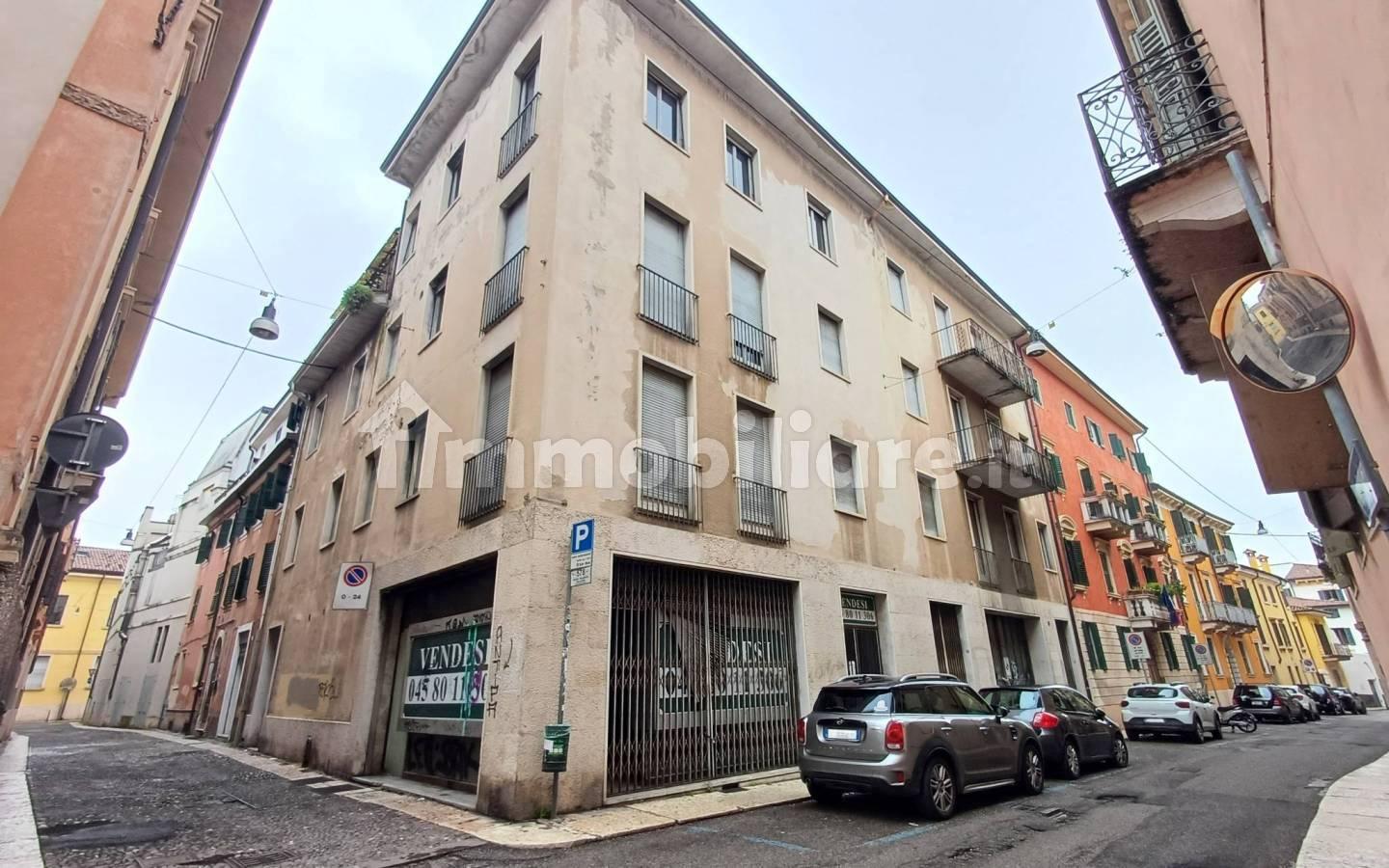 Loft via Amatore Sciesa, Valverde, Verona