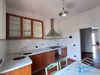 Appartamento via Gherardo Starnina, Soffiano, Firenze
