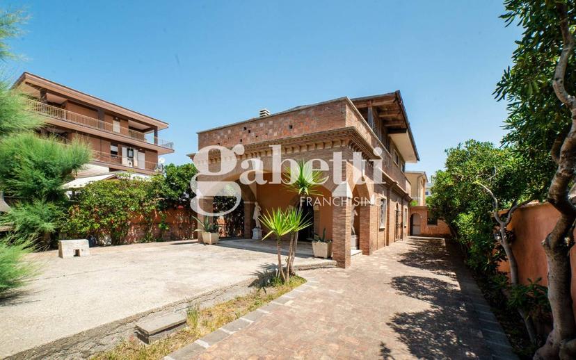Villa unifamiliare Lungomare delle Sirene, Torvaianica - Celori Mare, Pomezia — foto 26 di 35