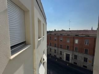 Attico via Zara, Piazza Castello, Cremona — foto 15 di 24
