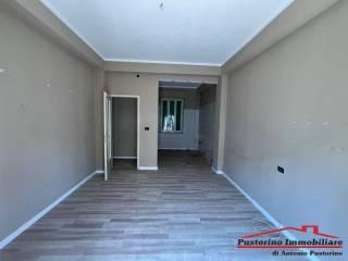 Quadrilocale via Paolo Pellicano, Centro Storico, Reggio Calabria — foto 4 di 11