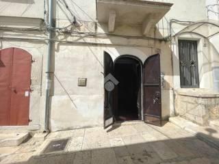 Monolocale Vico Ticino 29, Centro, Canosa di Puglia — foto 2 di 12