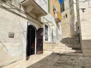Monolocale Vico Ticino 29, Centro, Canosa di Puglia — foto 3 di 12
