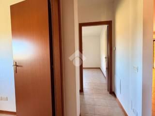 Appartamento via Collina, Fossato di Vico — foto 10 di 26