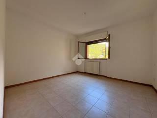 Appartamento via Collina, Fossato di Vico — foto 25 di 26