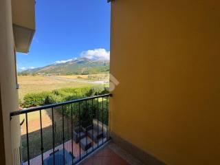Appartamento via Collina, Fossato di Vico — foto 11 di 26