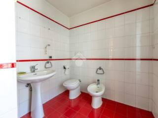 Appartamento via palazzo di città 35, Centro, Saluzzo — foto 8 di 21