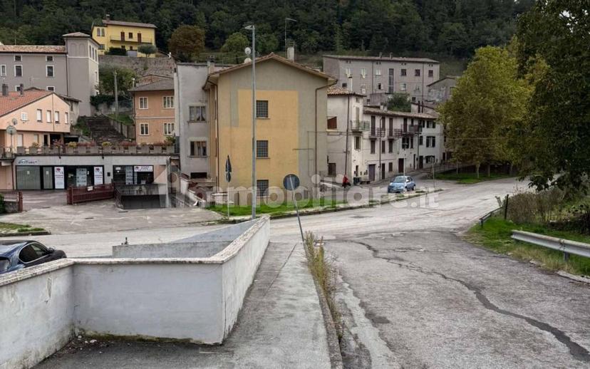 Loft via Santa Margherita, Centro, Gualdo Tadino — foto 8 di 8