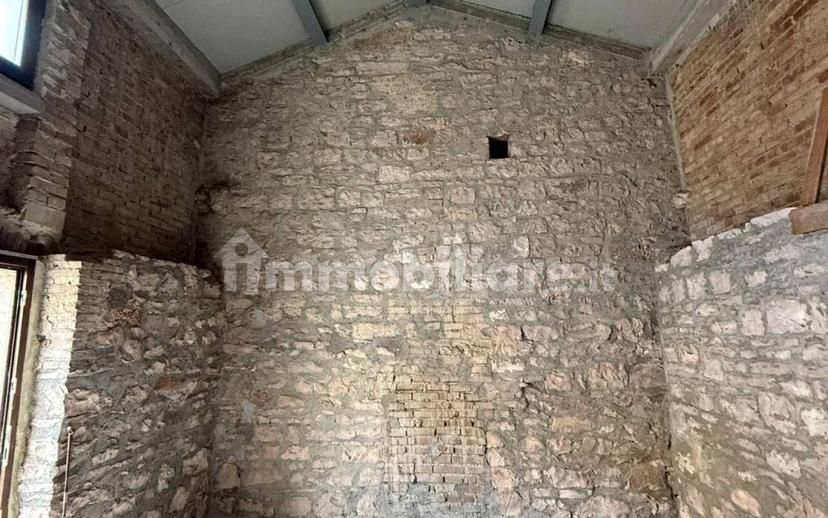 Loft via Santa Margherita, Centro, Gualdo Tadino — foto 5 di 8