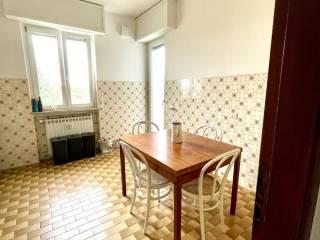 Trilocale via indipendenza 12, Buguggiate — foto 11 di 45