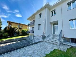 Trilocale via indipendenza 12, Buguggiate