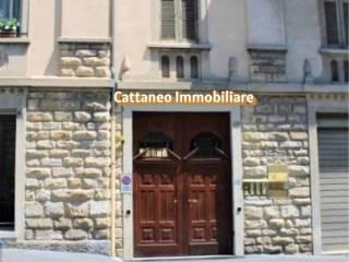 Bilocale via Antonio Locatelli 49, Centro, Bergamo — foto 16 di 37