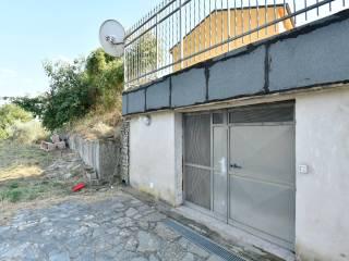 Villa unifamiliare via Municipio, Lustra — foto 9 di 30