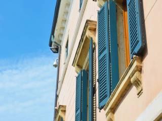 Appartamento via Benaco, Centro, Sirmione