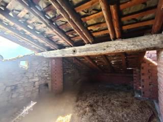 Appartamento da ristrutturare, su più livelli, Gignod — foto 33 di 35