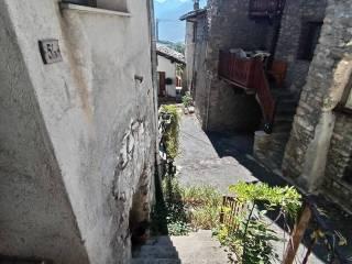 Appartamento da ristrutturare, su più livelli, Gignod — foto 27 di 35