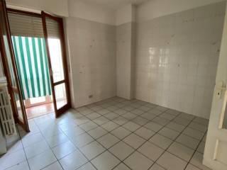 Quadrilocale viale Vittoria, 49, Asti — foto 4 di 17