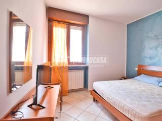 Bilocale buono stato, primo piano, Romentino — foto 5 di 24