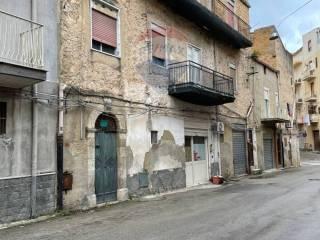 Terratetto unifamiliare 400 m², da ristrutturare, Favara — foto 32 di 32