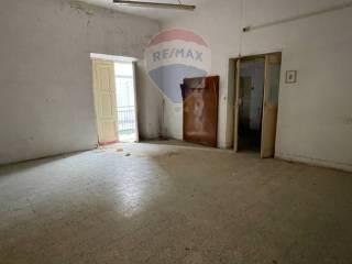 Terratetto unifamiliare 400 m², da ristrutturare, Favara — foto 20 di 32