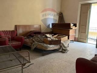 Terratetto unifamiliare 400 m², da ristrutturare, Favara — foto 18 di 32