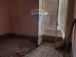 Terratetto unifamiliare 400 m², da ristrutturare, Favara — foto 26 di 32