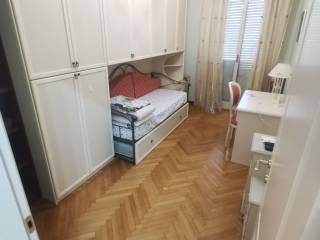 Trilocale viale Cesare Battisti, Mare, Pesaro