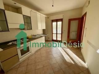 Appartamento via San Vito 183, Centro, Tito — foto 22 di 31