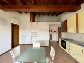 Bilocale buono stato, primo piano, Villa Pedergnano, Erbusco — foto 17 di 17