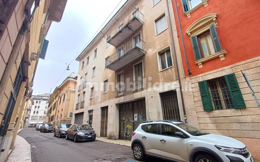 Loft via Amatore Sciesa, Valverde, Verona