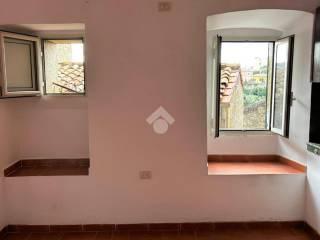 Trilocale via XX Settembre 153, Farnese — foto 27 di 31