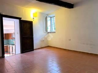 Trilocale via XX Settembre 153, Farnese — foto 19 di 31