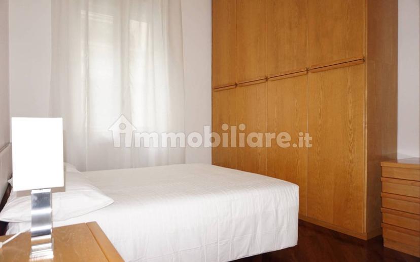 Bilocale via di Porta Tenaglia 4, Moscova, Milano