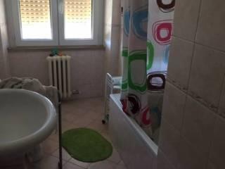 Stanza in affitto in appartamento Cadore, 16, Ancona — foto 4 di 9