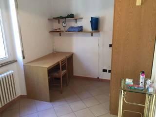 Stanza in affitto in appartamento Cadore, 16, Ancona — foto 8 di 9