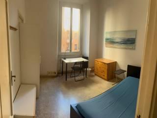 Stanza singola via Fieschi 10, Genova — foto 2 di 9