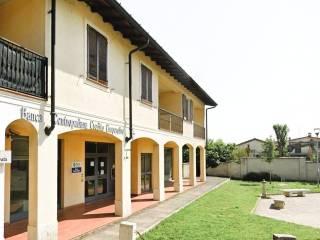 Trilocale via Incoronata, Centro, Castiglione d'Adda — foto 16 di 19