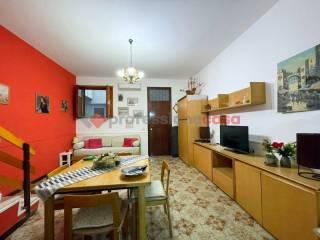 Bilocale via Antonello da Messina, 15, Centro, Aci Castello — foto 5 di 16