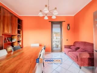Appartamento via dei Gelsi 1, Cinzano, Santa Vittoria d'Alba — foto 7 di 44