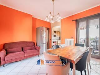 Appartamento via dei Gelsi 1, Cinzano, Santa Vittoria d'Alba — foto 15 di 44