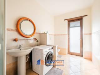 Appartamento via dei Gelsi 1, Cinzano, Santa Vittoria d'Alba — foto 9 di 44