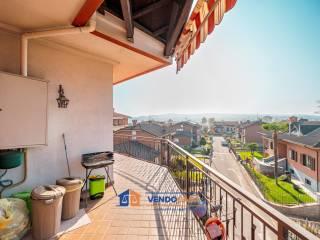 Appartamento via dei Gelsi 1, Cinzano, Santa Vittoria d'Alba — foto 29 di 44