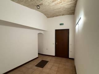 Monolocale via Perpenti snc, Centro, Fermo