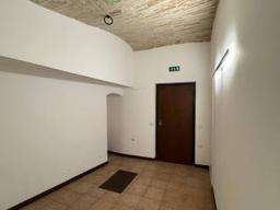 Monolocale via Perpenti snc, Centro, Fermo