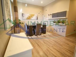 Villa bifamiliare via Pastrengo, Centro, Somma Lombardo — foto 2 di 28