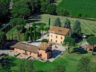 Casale a. Fossa del lupo, Cortona — foto 14 di 36