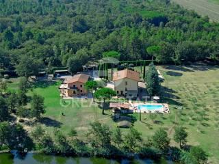 Casale a. Fossa del lupo, Cortona — foto 13 di 36