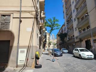 Stanza in affitto in appartamento vicolo Riccione 5, Caltanissetta — foto 7 di 14